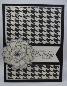 Peaceful Petals Black and Vanilla