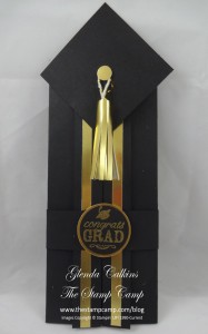 Graduation money holder