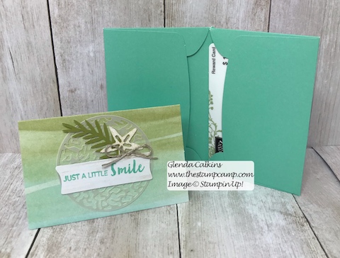 The July Paper Pumpkin from Stampin' Up! has 16 adorable little cards you can create and hand out; Share a Little Smile. Details on my blog here:https://wp.me/p59VWq-abI #paperpumpkin #stampinup #thestampcamp #giftcardholders