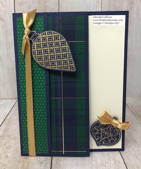 This is the Christmas Gleaming Bundle Fun Fold Gift Card Holder and a Card all in one. Details can be found on my blog here: https://wp.me/p59VWq-axM #stampinup #thestampcamp #giftcardholder #christmas