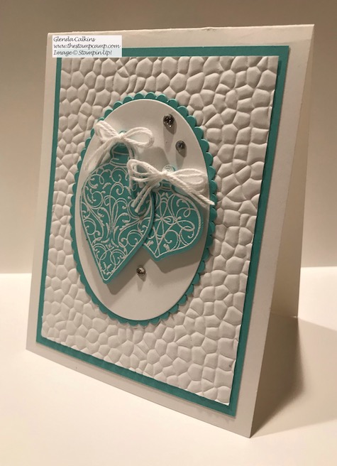 The Christmas Gleaming Bundle is beautiful no matter how you showcase it. Details on my blog here: https://wp.me/p59VWq-azV #stampinup #thestampcamp #christmas #christmasgleaming