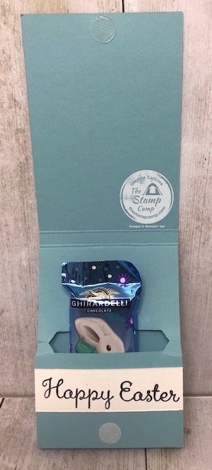 Welcome Easter Treat Holder super simple and will look great in the easter baskets. Details on my blog here: https://wp.me/p59VWq-aU8 #stampinup #easter #eastertreatholder #thestampcamp