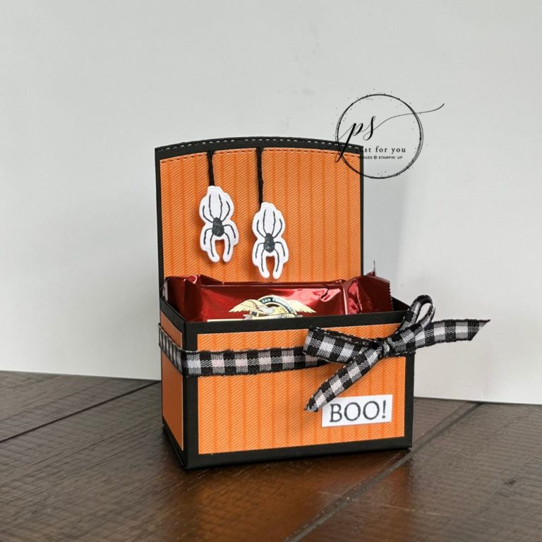 halloween treat holders. fall themed cards