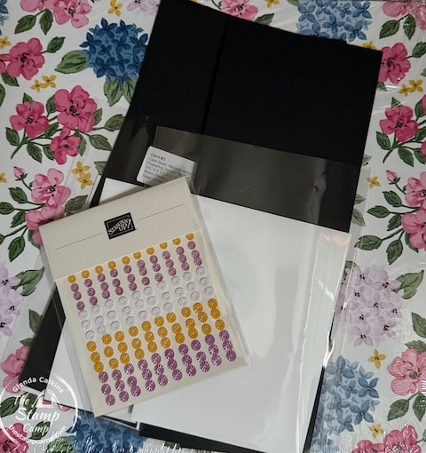 card kit of the month of April 2025